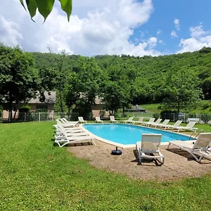 Village 17 Gites, Piscine, Restaurant , 2 Avec Spa, 3km De , Conques Francia