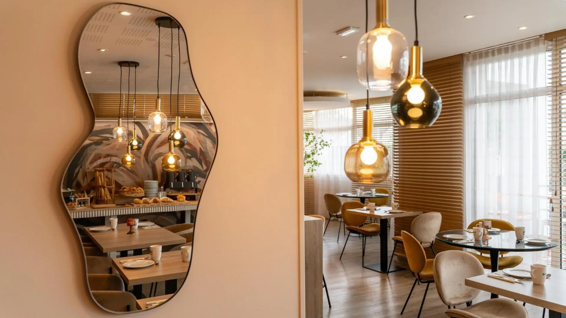 Hotel Kyriad Prestige Vannes Centre-Palais Des Arts